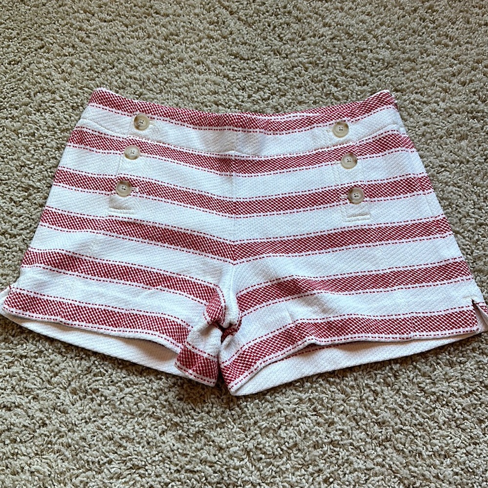 LOFT Riveria Shorts Size 6